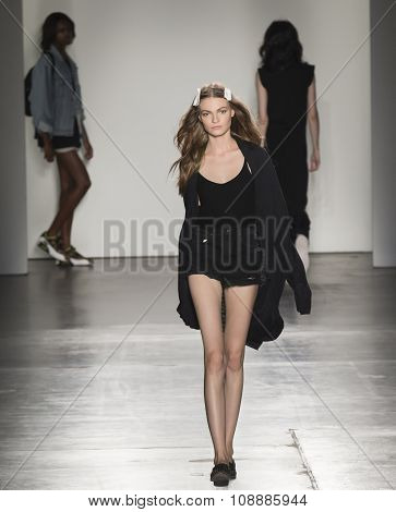 Custo Barcelona - Rehearsal - Spring Summer 2016 Collection