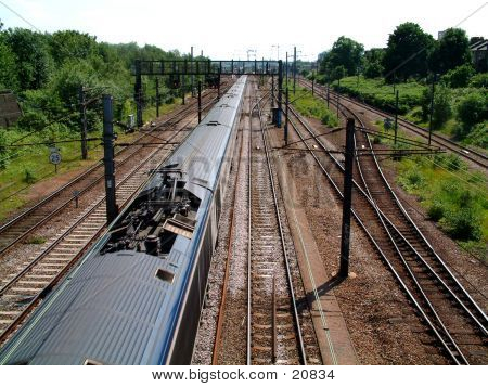 Train On Tracks 2