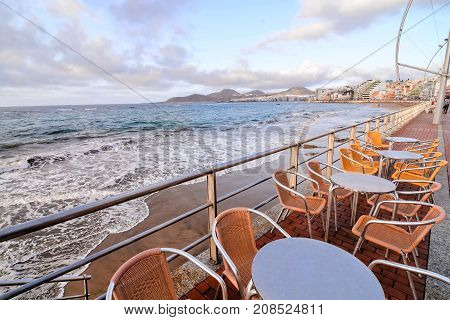 Las Canteras Beach
