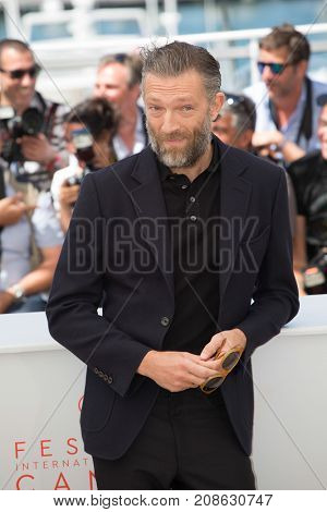 CANNES, FRANCE - MAY 19, 2016: Vincent Cassel attends the 'It's Only The End Of The World (Juste La Fin Du Monde)'  photocall. 69th annual Cannes Film Festival at the Palais des Festivals