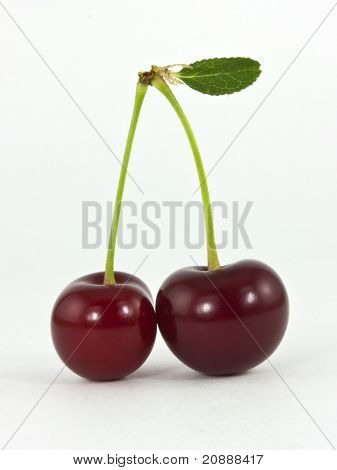 Két cseresznye