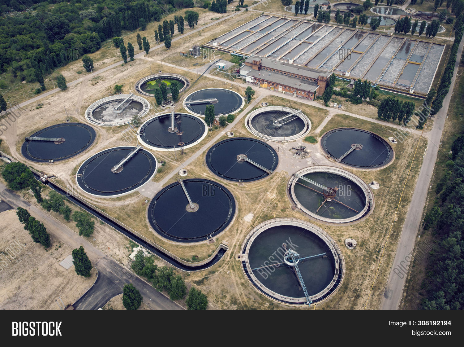 Modern Urban Image & Photo (Free Trial) | Bigstock