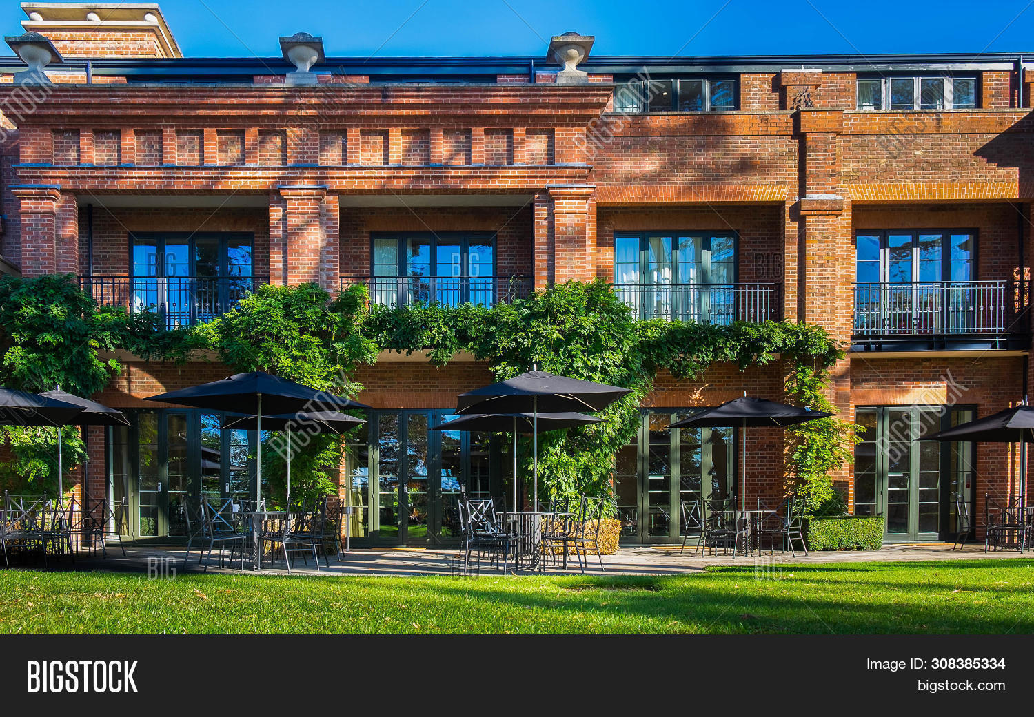 Watford U K Sept Image Photo Free Trial Bigstock