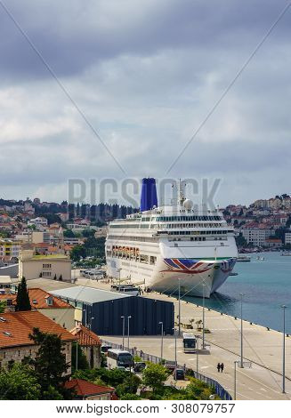 Dubrovnik, Croatia - 22 May 2019: Oriana Cruise Ship In P And O Cruise Line Docked In The Dubrovnik 