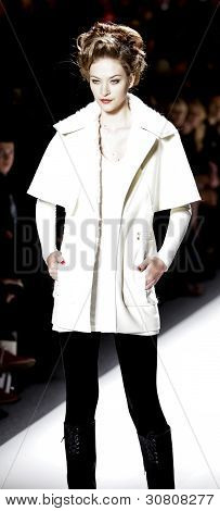 Zang Toi