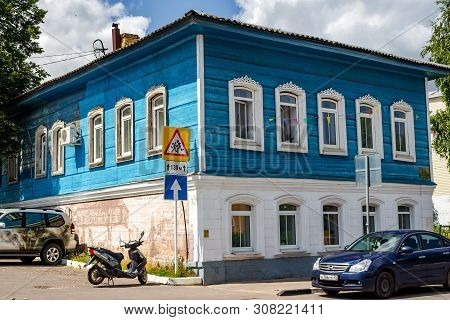 Borovsk, Russia - June 2019: Historical Building Of The City Of Borovsk, Tekstilnaya Street