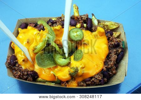 Poutine With French Fries And Chili Con Carne, Street Food, Dish, Food