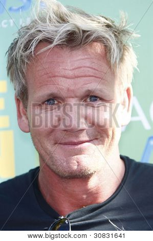 LOS ANGELES - AUG 7: Gordon Ramsey arrives at the 2011 Teen Choice Awards held at Gibson Amphitheatre on August 7, 2011 in Los Angeles, California