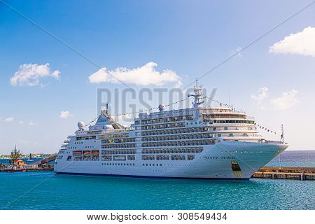 Bridgetown, Barbados - December 15, 2016: Barbados Is An Eastern Caribbean Island And An Independent