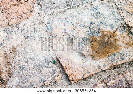 Thousands Yars Old Childs Foot Imprint In A Tile At Zikkurat Choqa Zanbil, Iran
