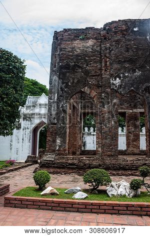 Building In Phra Narai Ratchaniwet Roal Palace Complex, Lopburi, Thailand