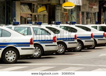 Polizei Autos auf Straßen