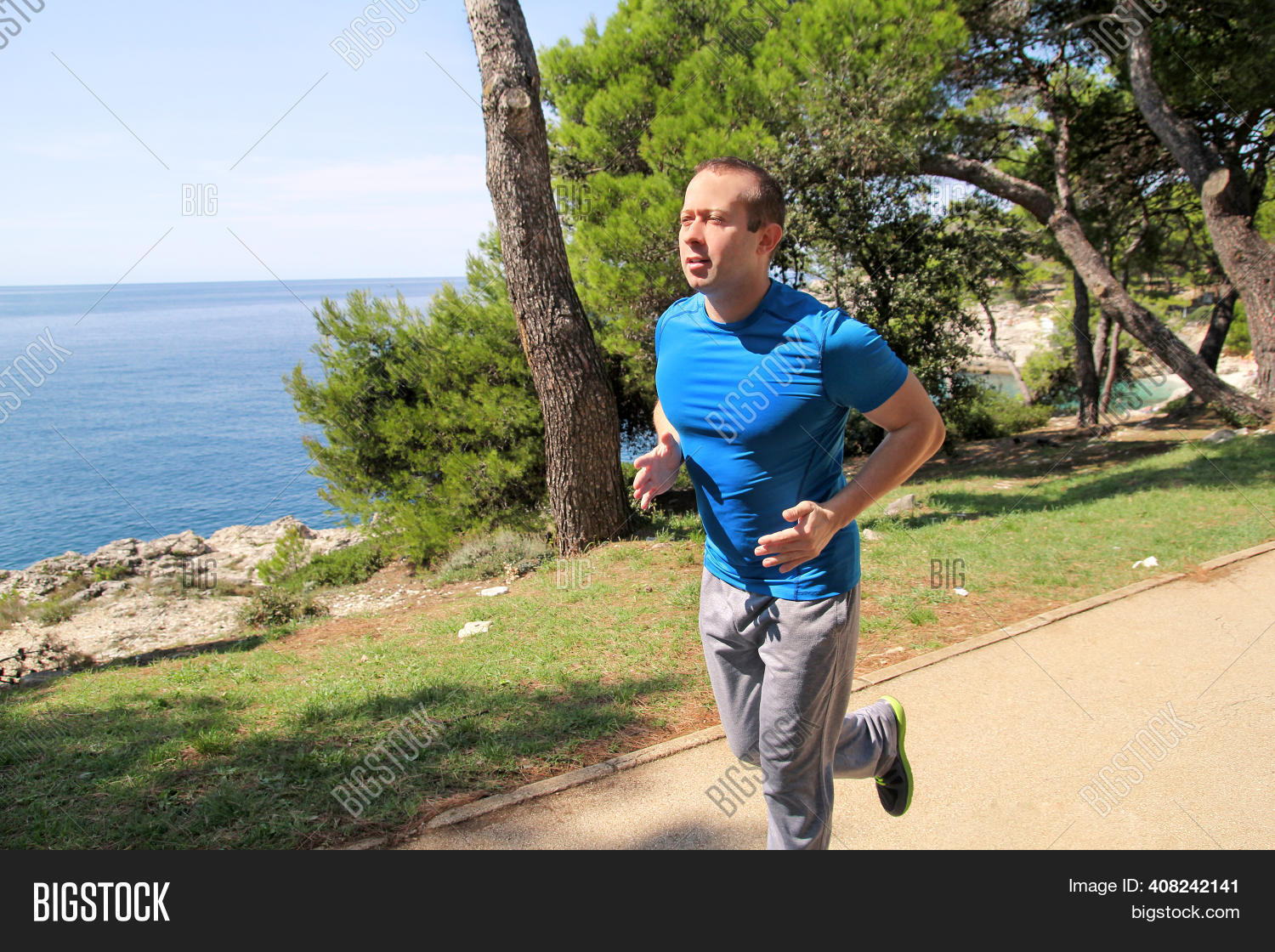 Fit Muscular Man Image & Photo (Free Trial) | Bigstock