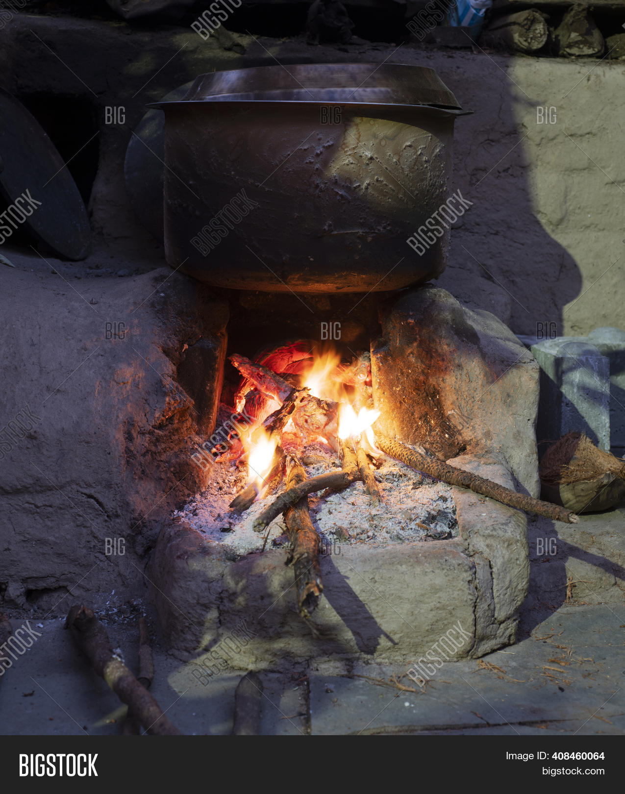 Water Boiling Over Image & Photo (Free Trial) Bigstock