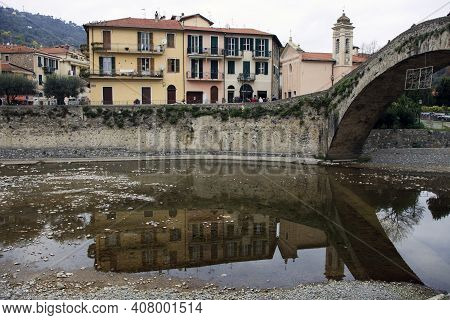 Dolceacqua (im), Italy - December 19, 2017: View Of Dolceacqua Village And The Particular Bridge, Im