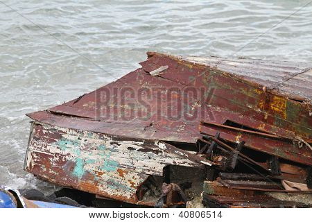 เรือพินาศ