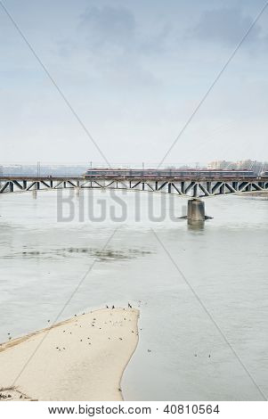 Swietokrzyski 다리, 바르샤바, 폴란드입니다.