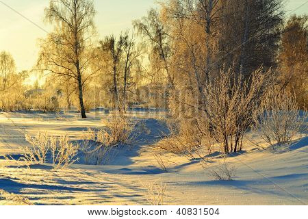 The sun sits down in the shortest winter day