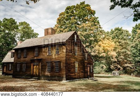 Hartwell Tavern on the Bay Road in Lincoln, Minute Man National Historic Park