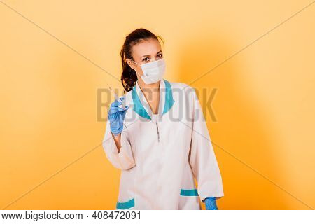 African-american Doctor Woman, Mask, Stethoskope, Robe, Vaccine