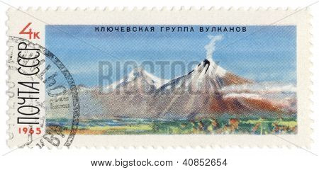 De vulkaan Klyuchevskoy In Kamtsjatka op Post stempel