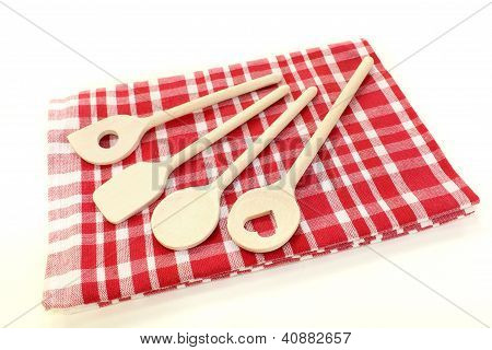 Cucchiaio cucina su un tovagliolo