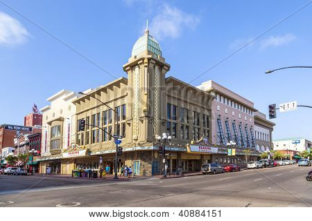 Tarihi tiyatro Gaslamp 15 cephe