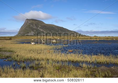 Hoven Mountain, Gimsoya, Lofoten Islands, Norway, Scandinavia