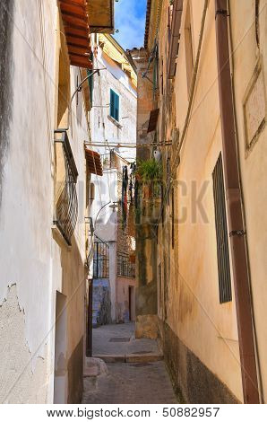 Alleyway. Rodi Garganico. Puglia. Italy.