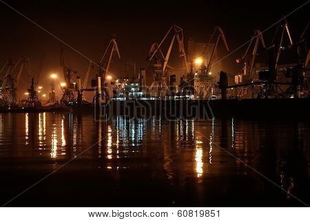 Night port