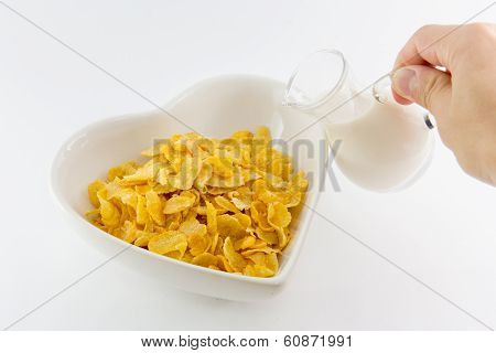 Delicious corn flake cereal with milk