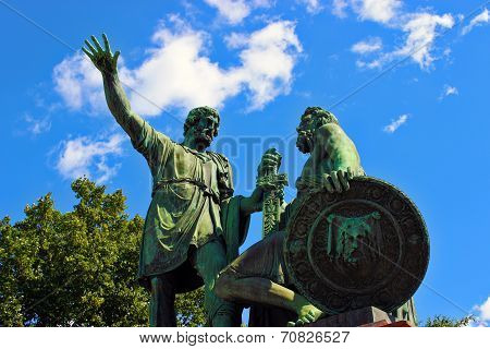 Monument To Minin And Pozharsky In Moscow