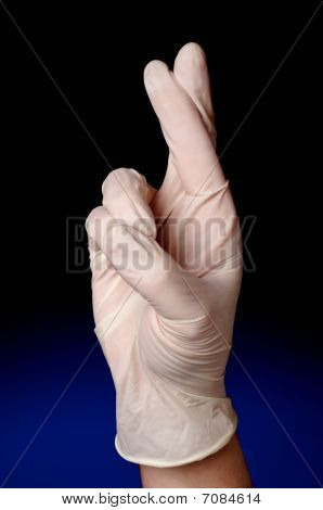 vertikale Bild eines medizinischen Berufs mit seinem Finger überquerte