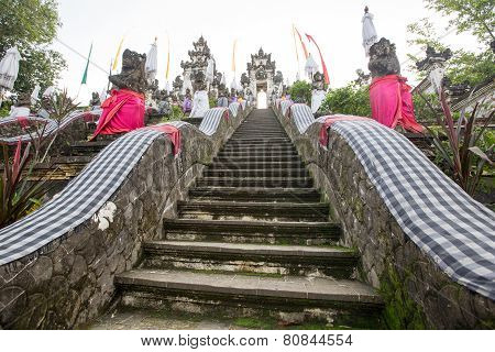 Pura Lempuyang