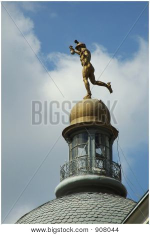 Statue