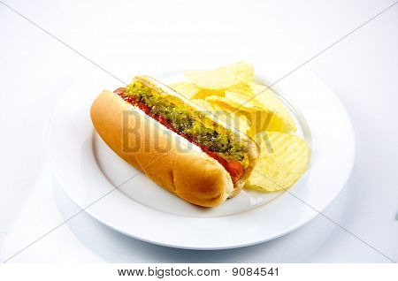 Hot Dog z chipsy ziemniaczane