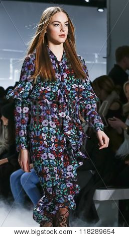 Nicole Miller Fw 2106