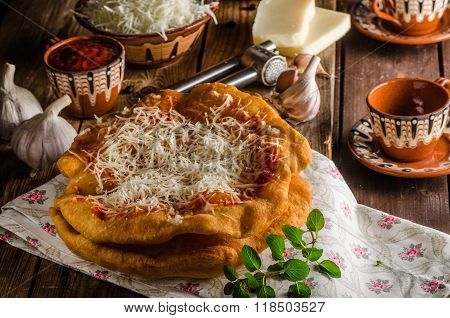 Traditional Langos