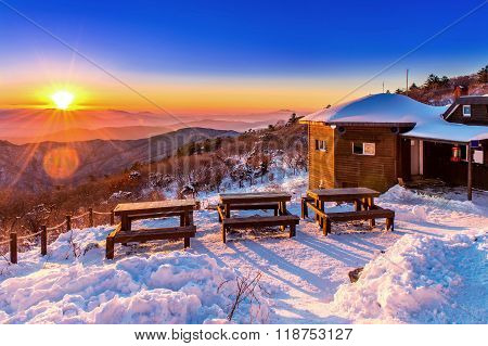 Sunrise With Beautiful Lens Flare At Deogyusan Mountains In Winter,south Korea.