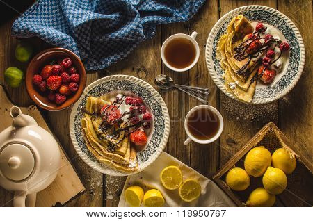 Pancakes With Berries