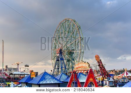 Wonder Wheel - Coney Island