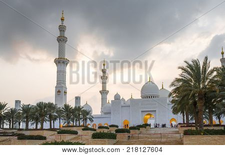 Abu Dhabi United Arab Emirates December 8th 2017: Grand Mosque Under A Rain Cloud