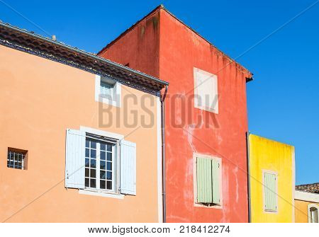 France Roussillon Vaucluse the colorful houses of the village