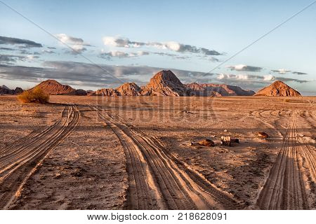 One day in the deset of wadi rum