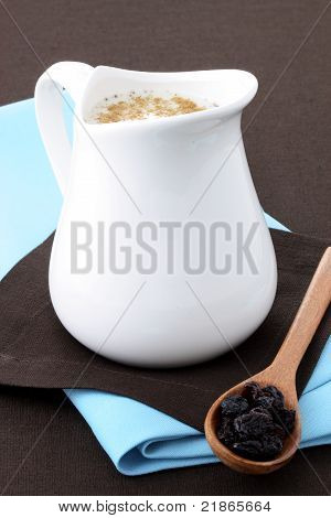 Čerstvý Avena nebo ovesné vločky nápoj