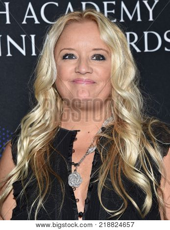 LOS ANGELES - OCT 27:  Lucy Davis arrives for the BAFTA Brittania Awards 2017 on October 27, 2017 in Beverly Hills, CA                