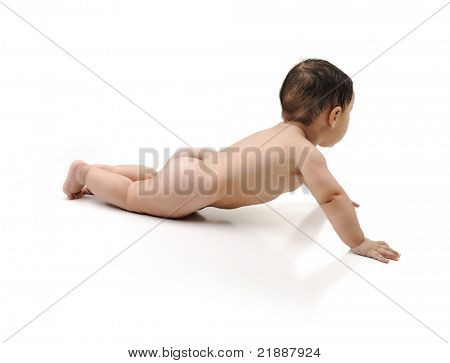 흰 배경에 고립 된 벌 거 벗은 귀여운 아기