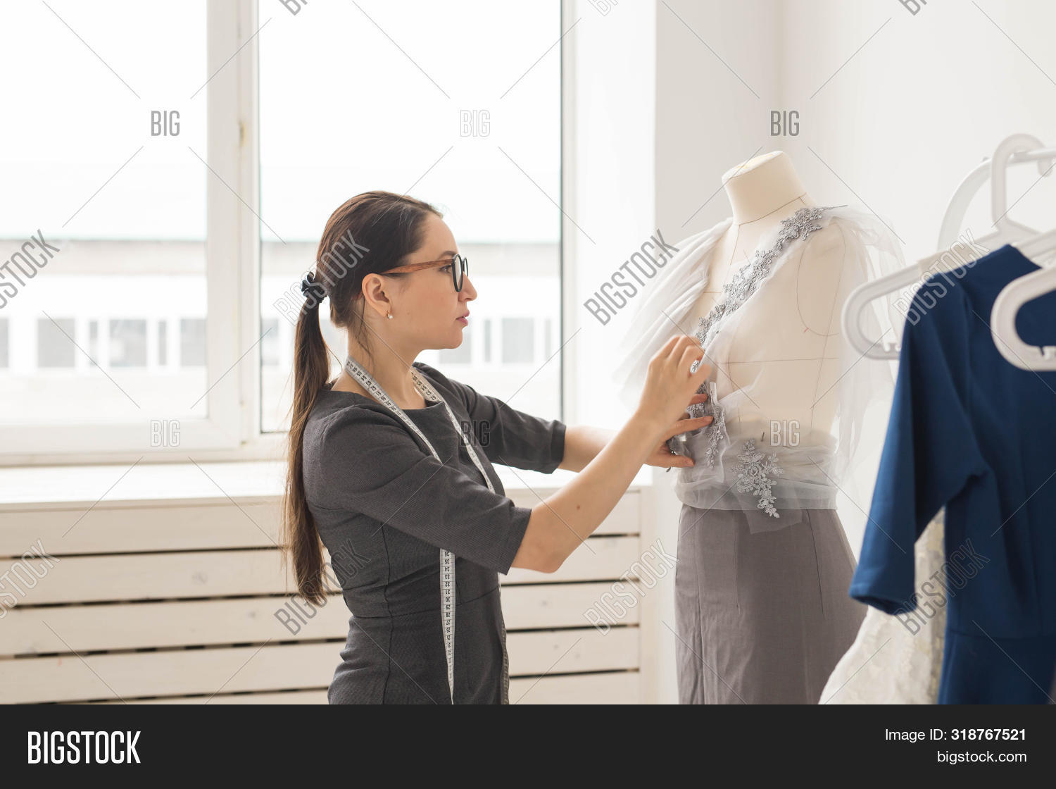 Imagen y foto Dressmaker, Tailor (prueba gratis) Bigstock