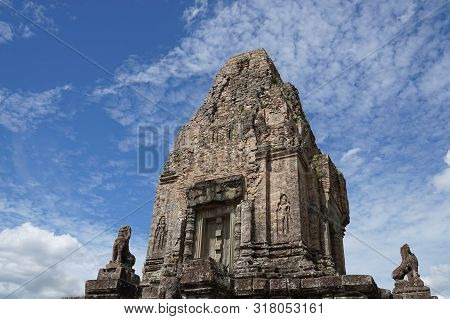 Pre Rup Temple Is A Temple In Historic Area In Siem Reap. This Temple Was Built By Sandstone.