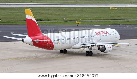 Airplane Taxi In Dusseldorf Airport